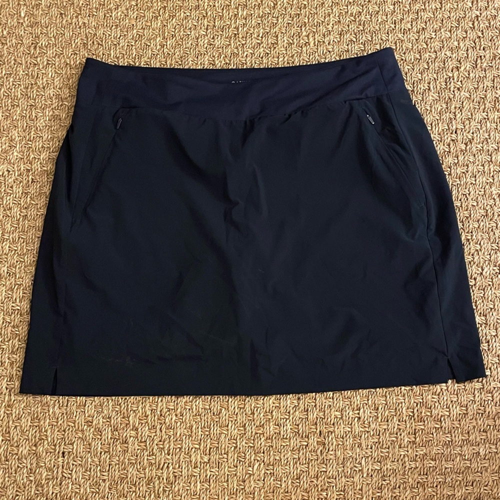 Athleta SoHo skort navy.